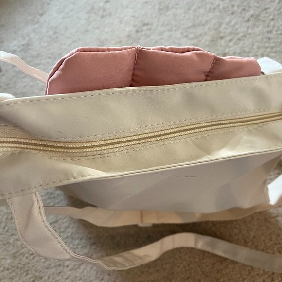 Cottage Core Tulip Tote Bag, Quilted, Full Zip, Pink & Green - Picture 3 of 8